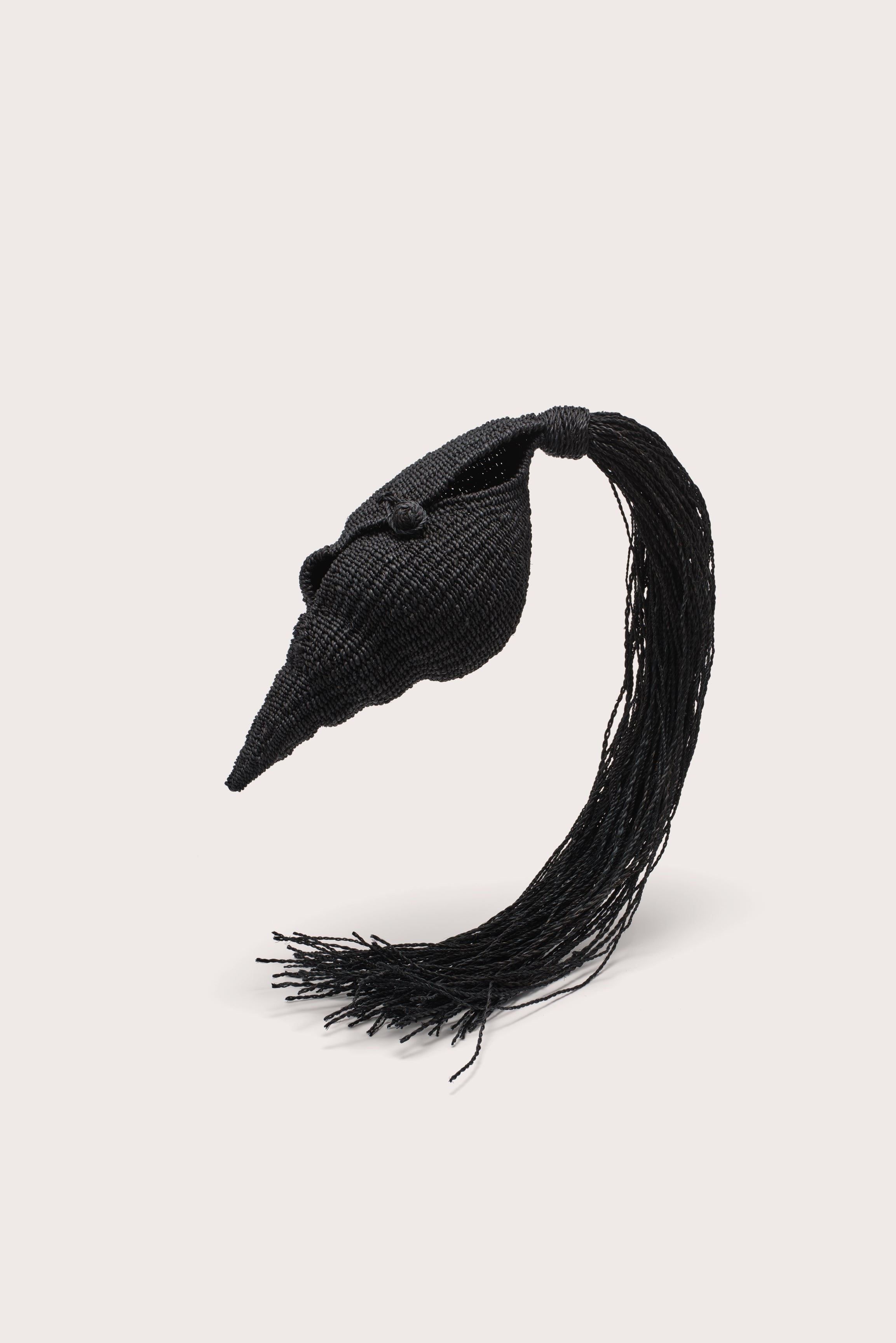 CAMILLA CLUTCH - BLACK