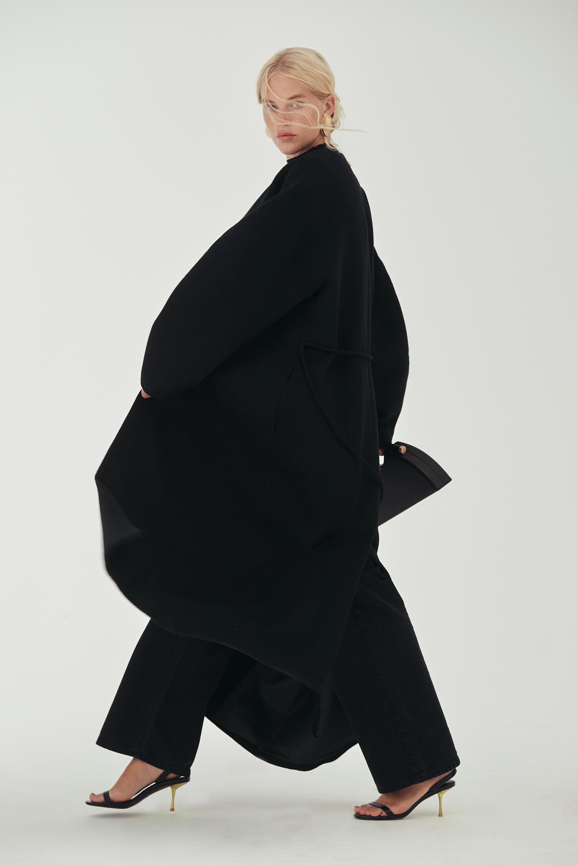 BRUNELLA COAT - BLACK