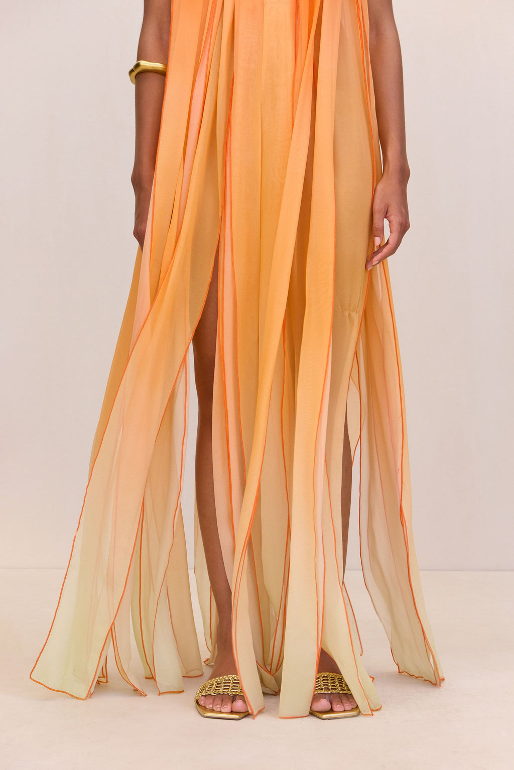 ADITI GOWN - OMBRE