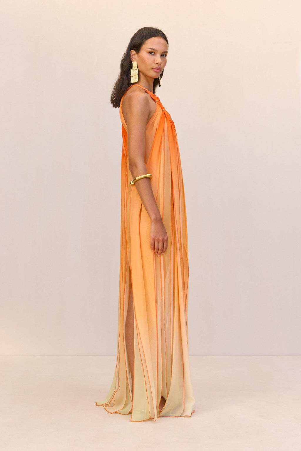 ADITI GOWN - OMBRE
