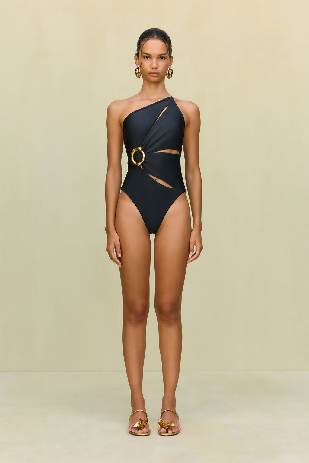 DESI ONE PIECE - BLACK