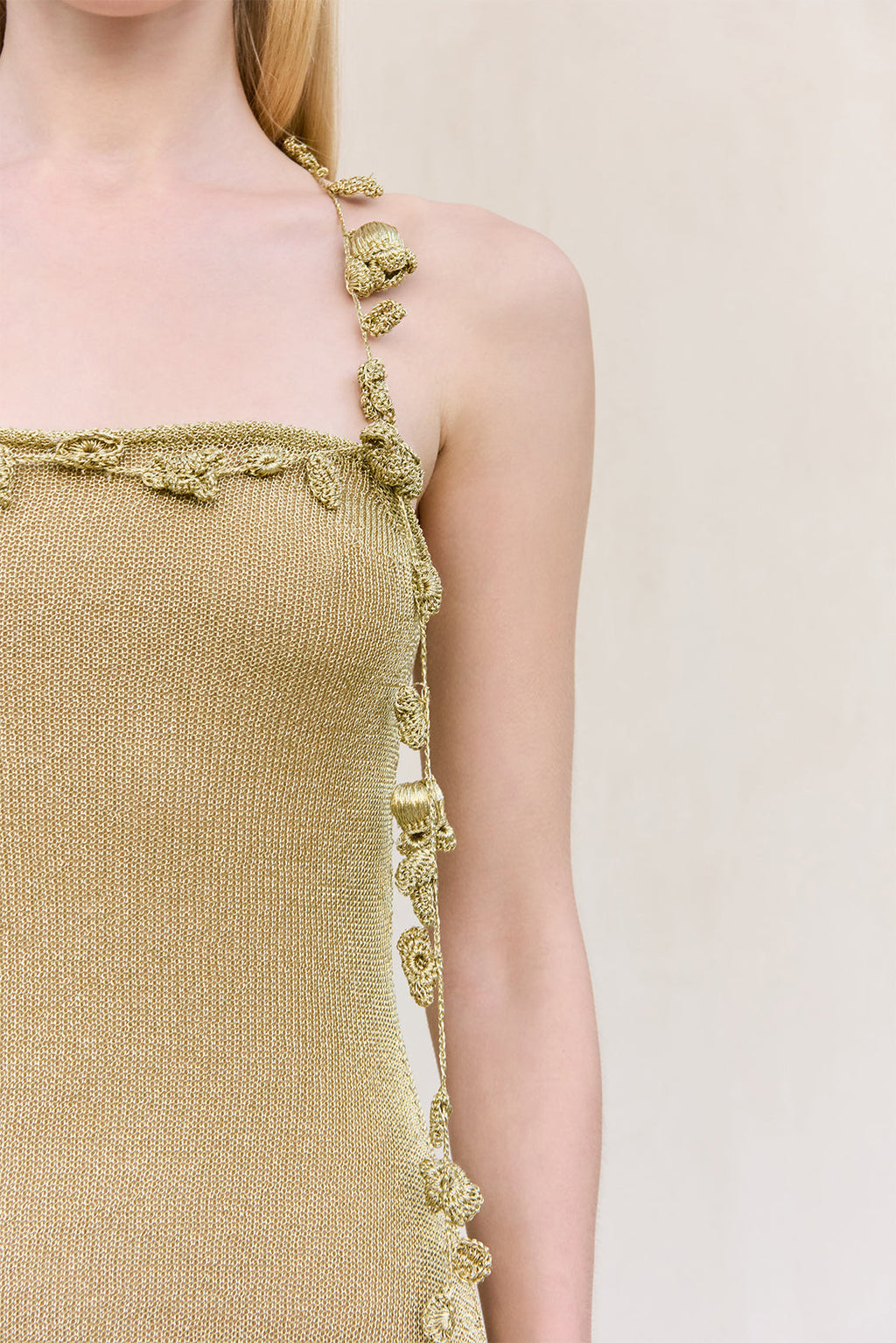 ALONZA KNIT DRESS - GOLD