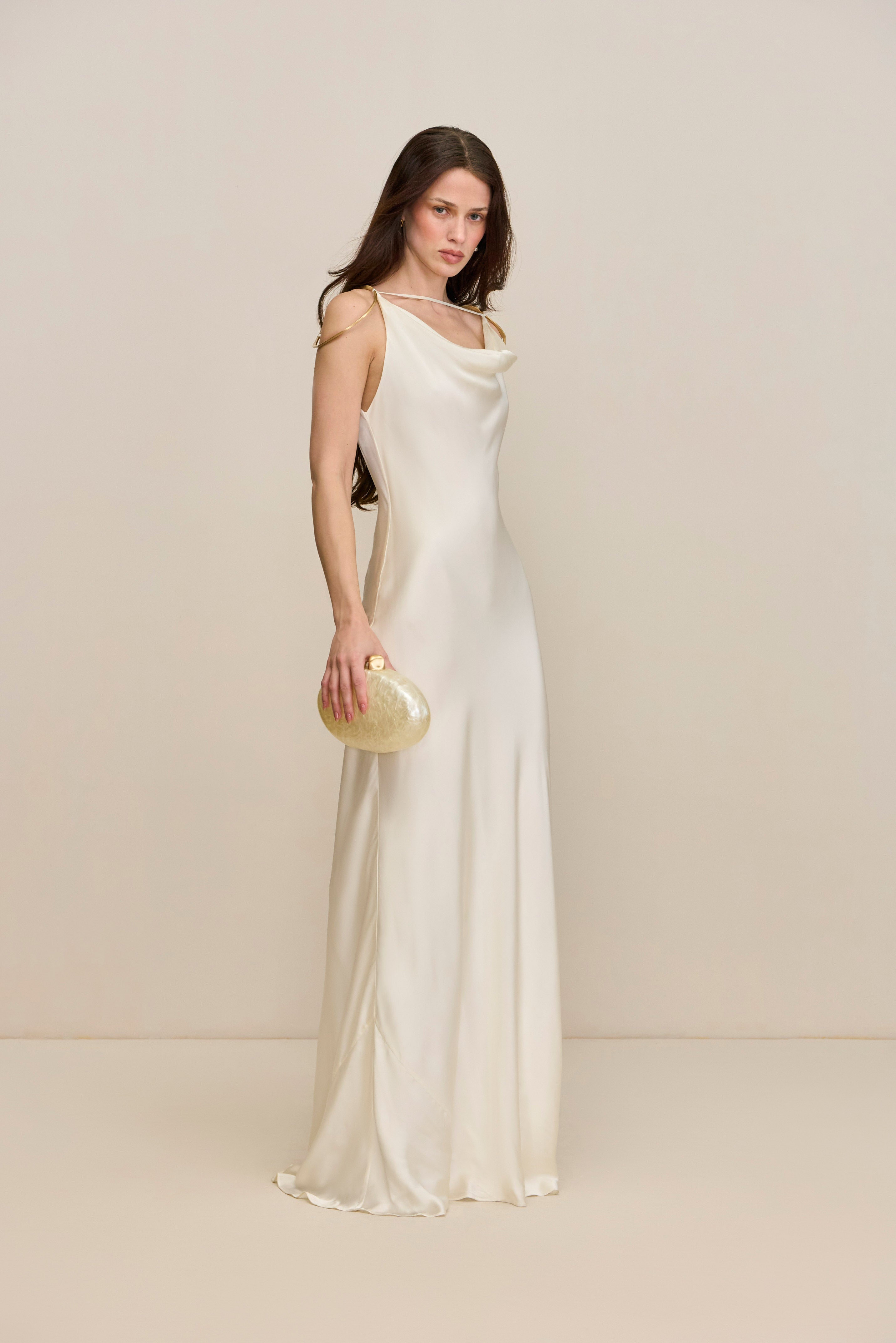 AZAELIA GOWN - OFF WHITE