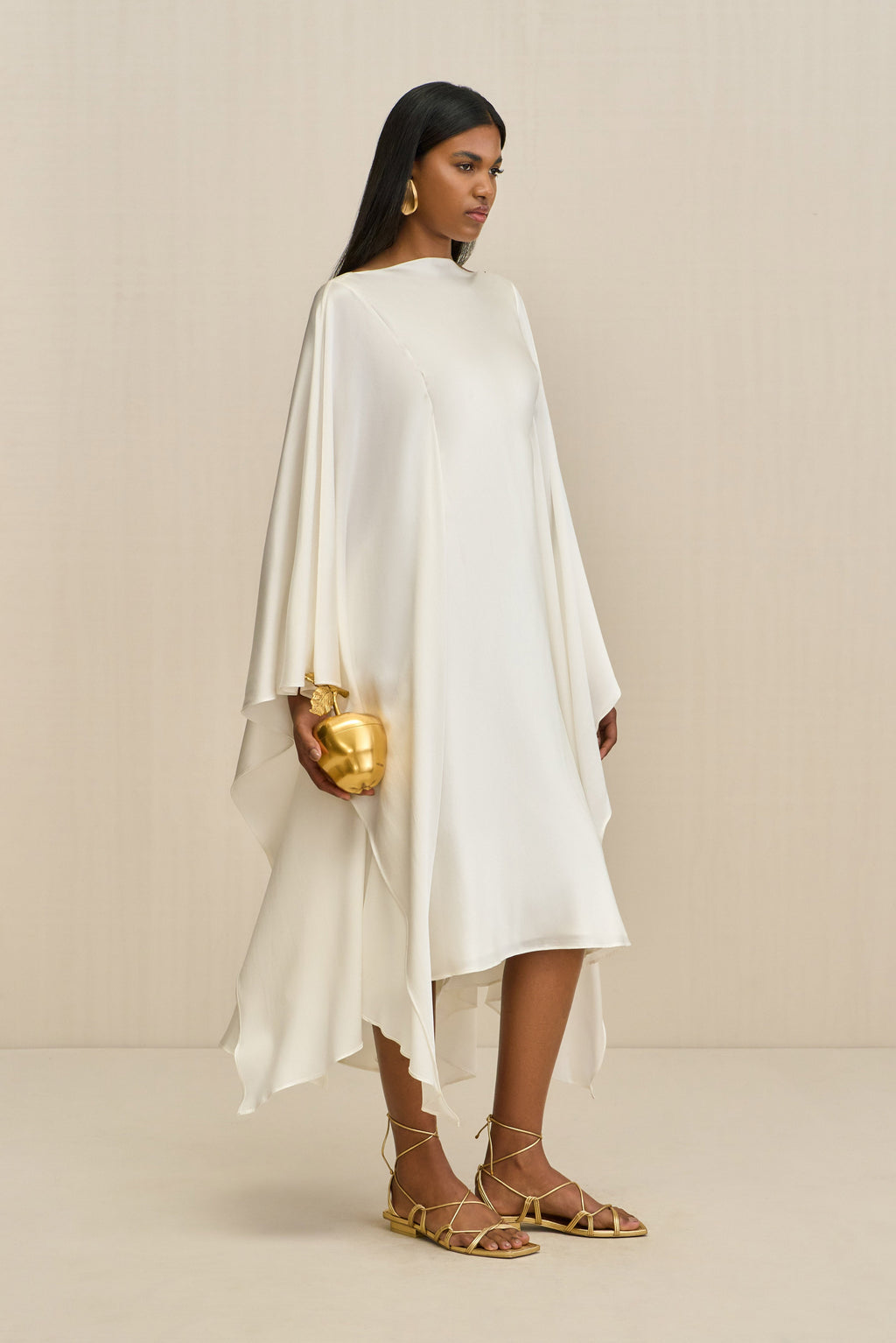 KESIA GOWN - OFF WHITE