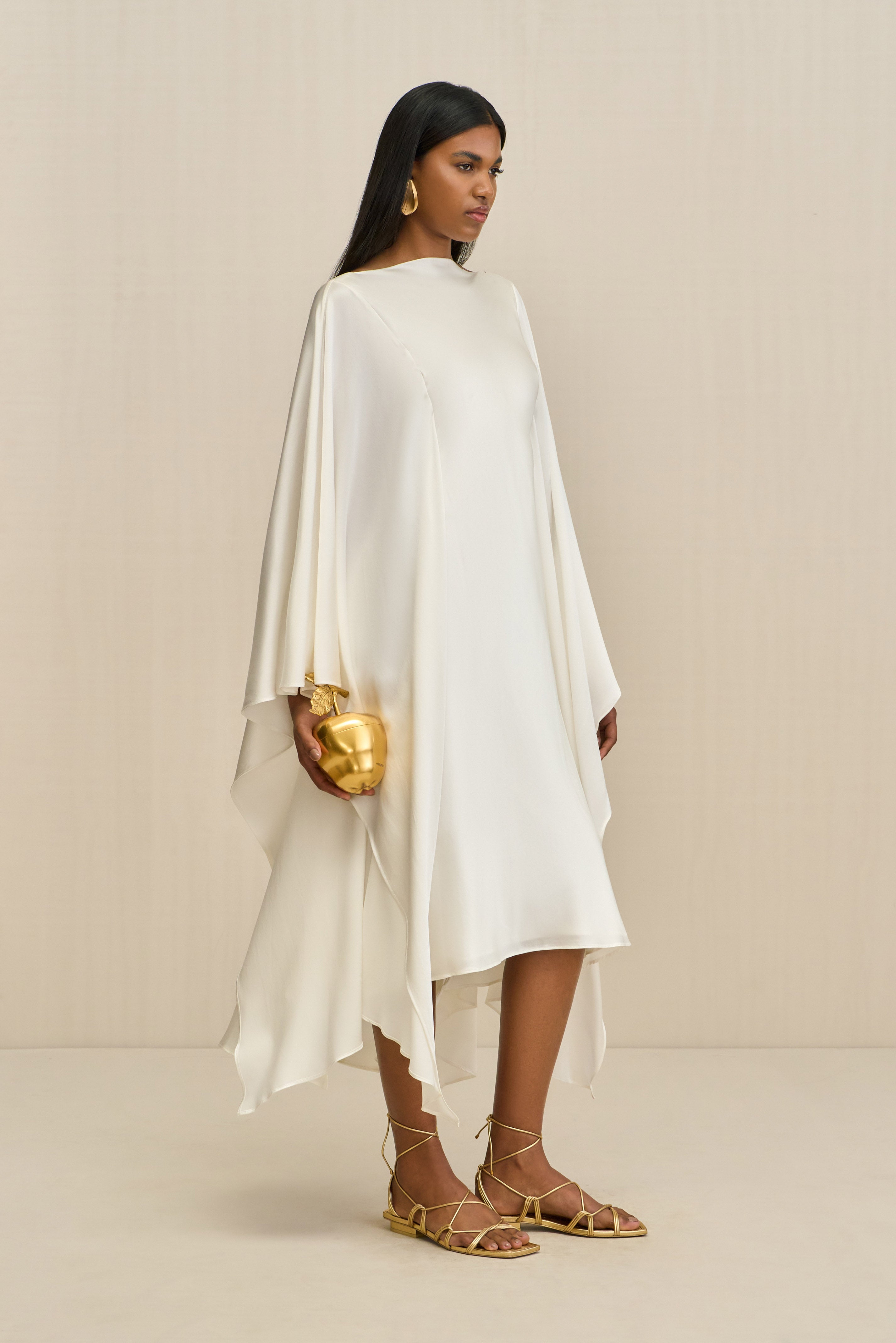 KESIA GOWN - OFF WHITE