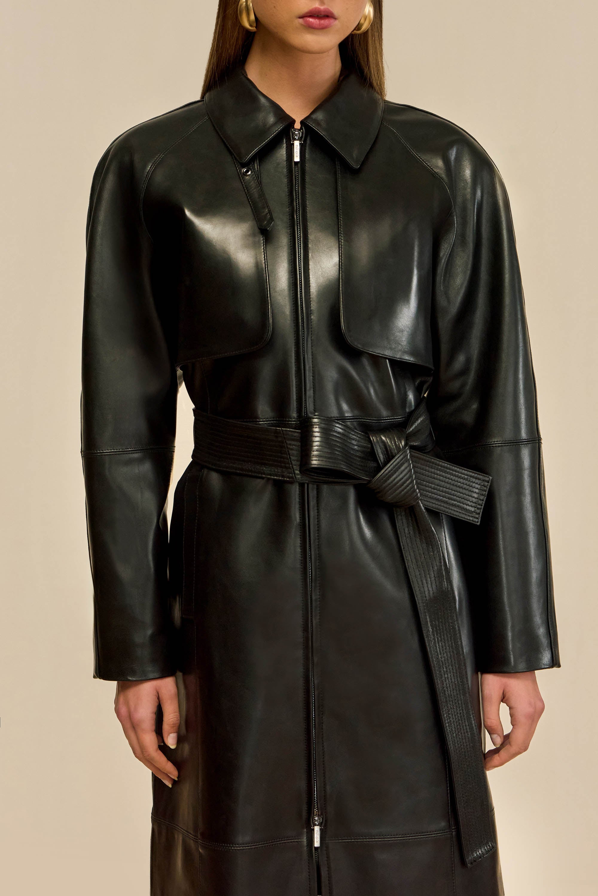 HAMMER TRENCH COAT - BLACK