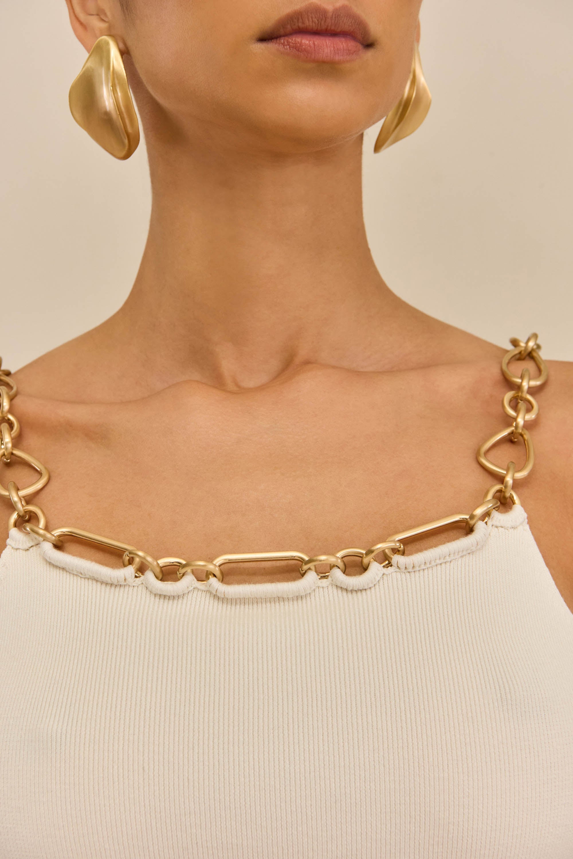 KASSANDRA KNIT TOP - OFF WHITE