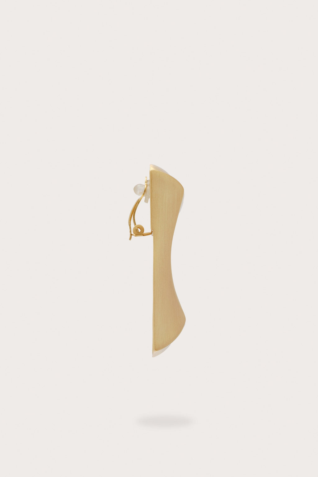 ALAYA EARRING - BRUSHED BRASS