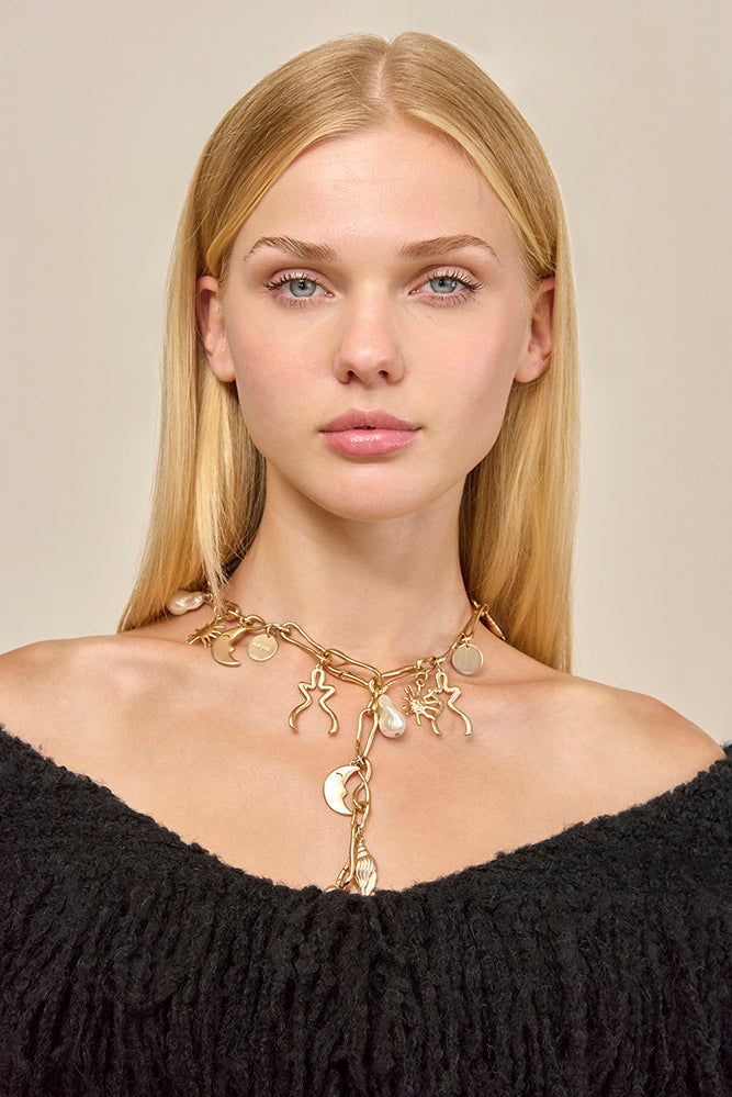 ASTRID CHARM NECKLACE - BRUSHED BRASS