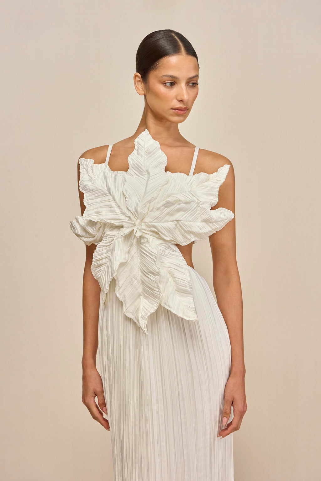 HESTRA GOWN - OFF WHITE