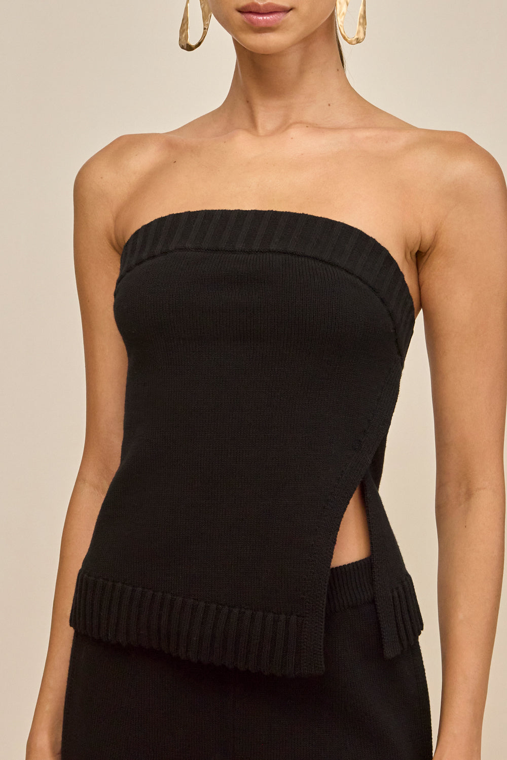 LOU KNIT TOP - BLACK
