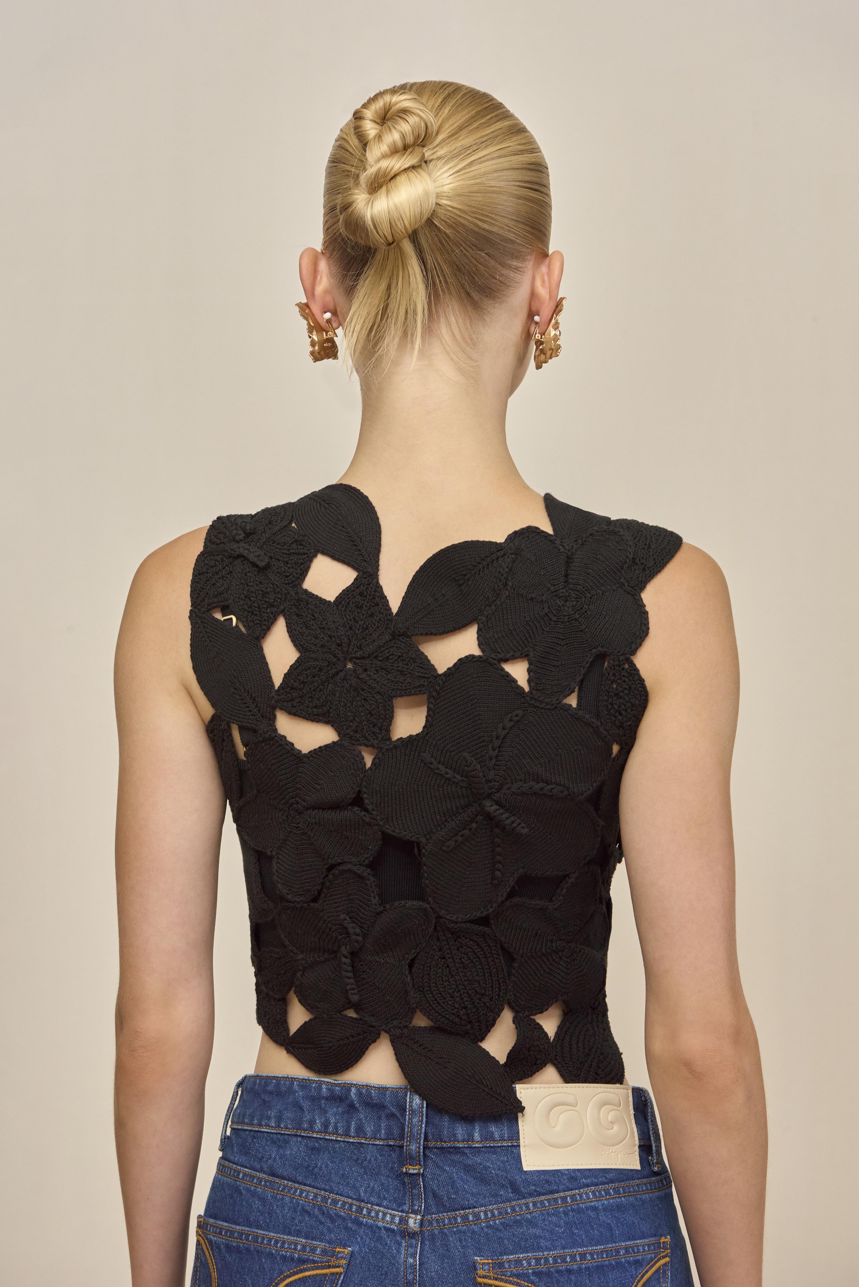 HARRINGTON CROCHET TOP - BLACK