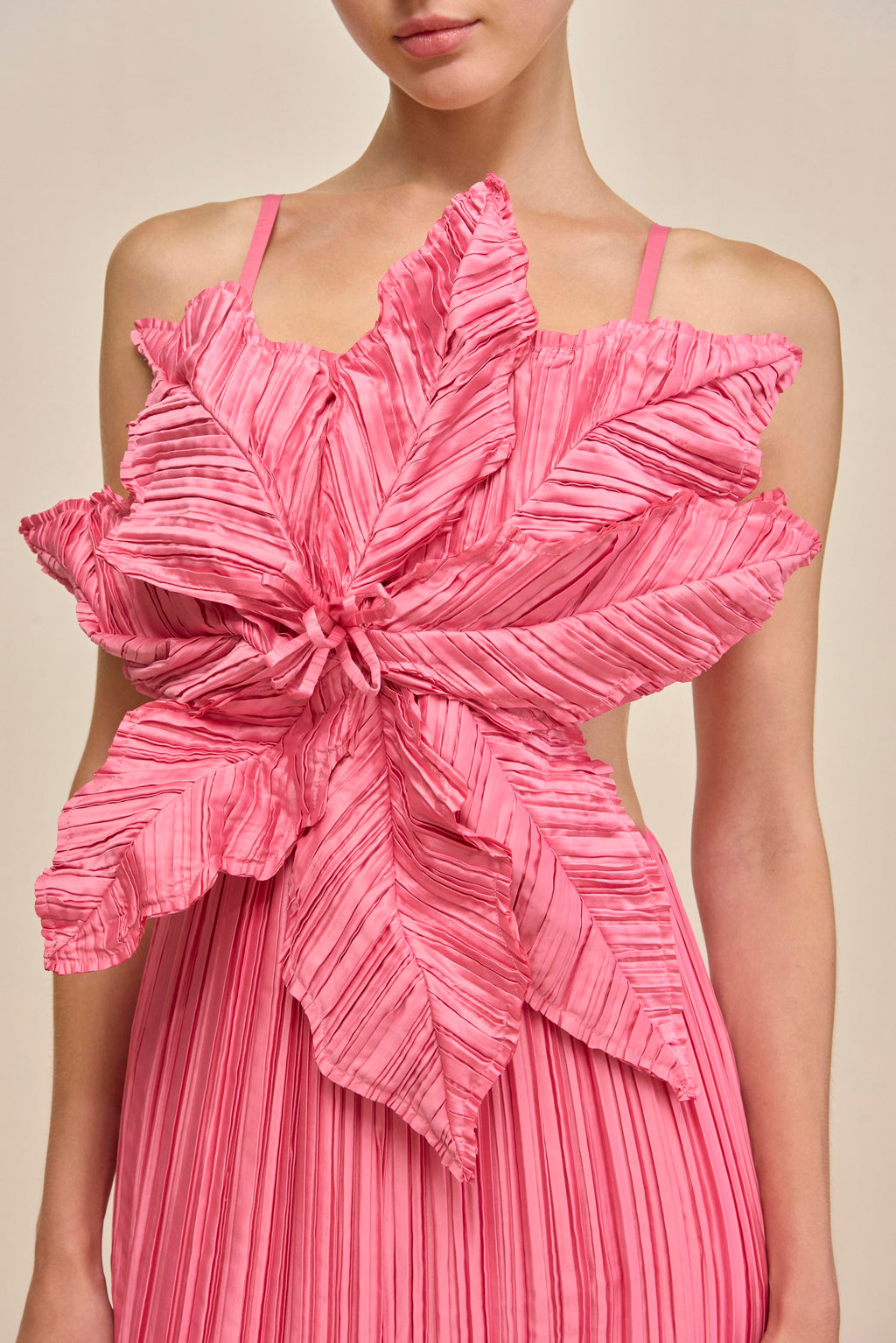 HESTRA GOWN - ROSETTE